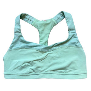 Lululemon Run: Hook Me Up Bra Mint Green Sports Bra Size 8 Activewear Athleisure